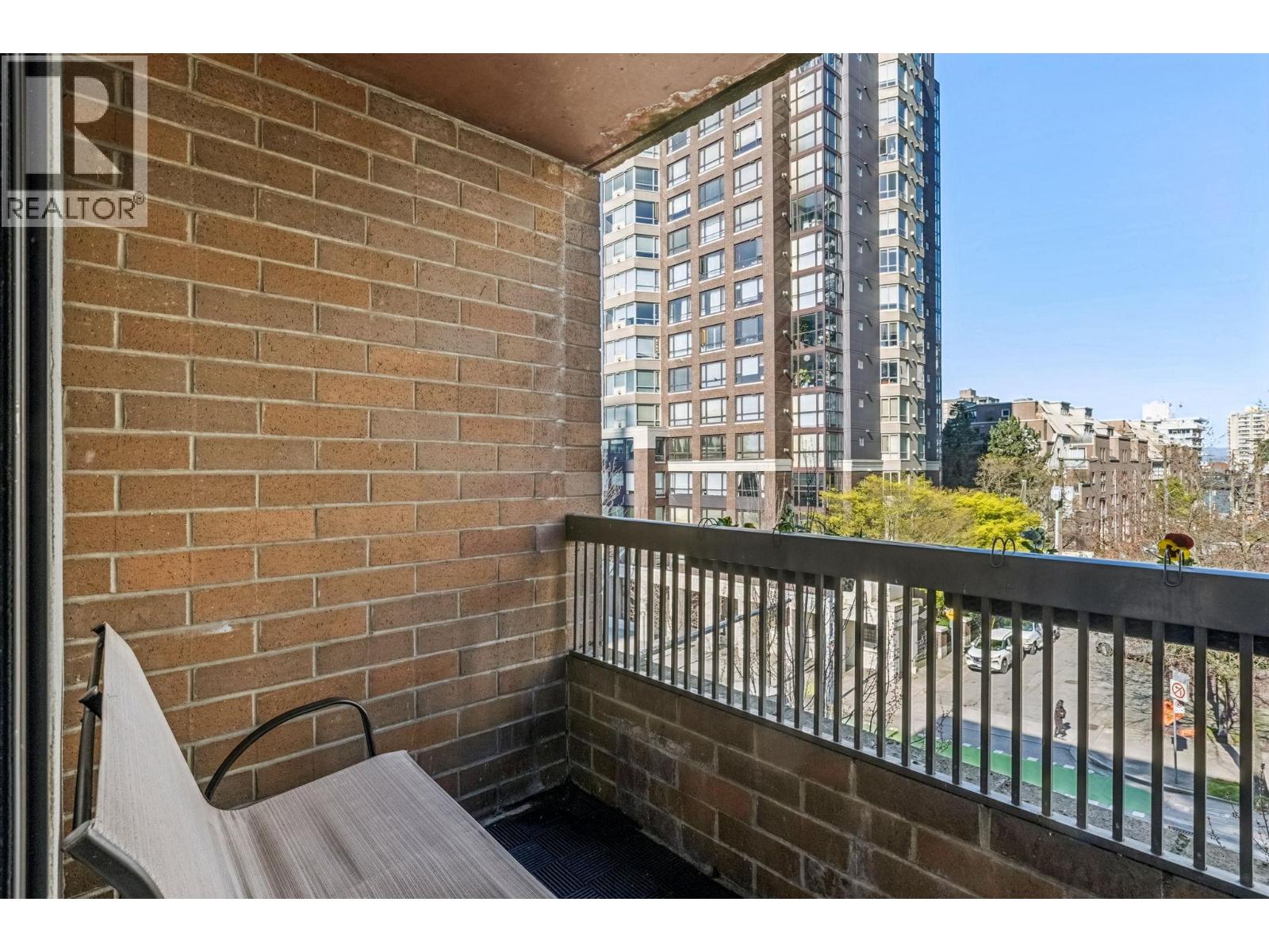 411 1330 Burrard Street, Vancouver, British Columbia  V6Z 2B8 - Photo 15 - R3111043