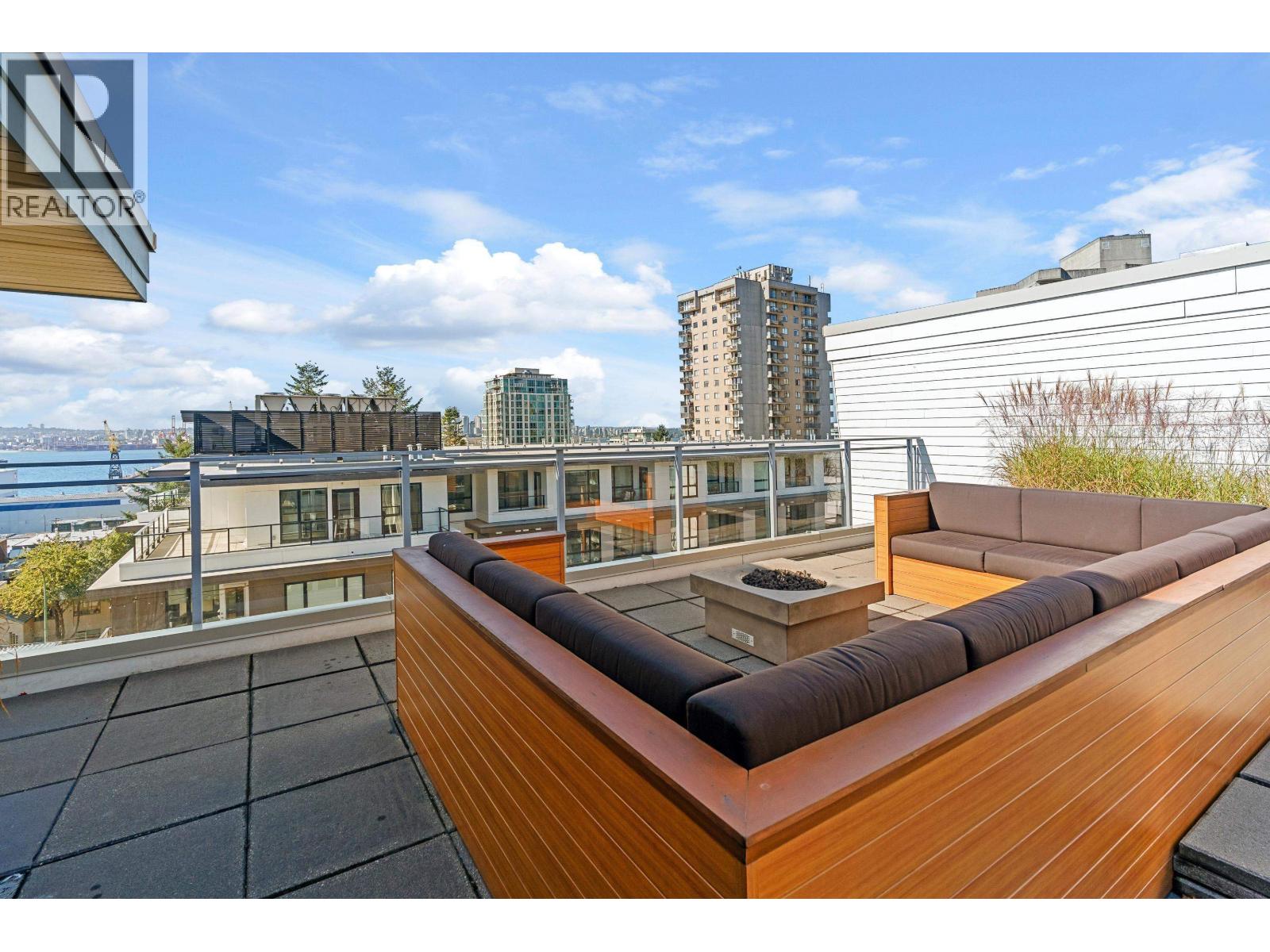 209 221 E 3rd Street, North Vancouver, British Columbia  V7L 0C1 - Photo 24 - R3111050