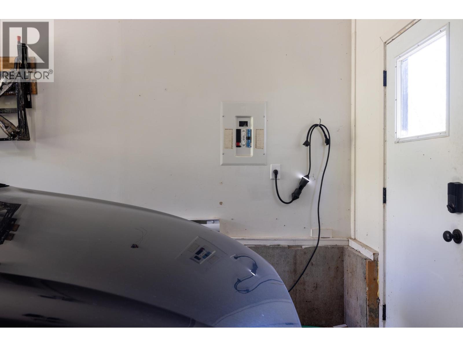 1374 E 15th Street, North Vancouver, British Columbia  V7J 1K8 - Photo 40 - R3111019