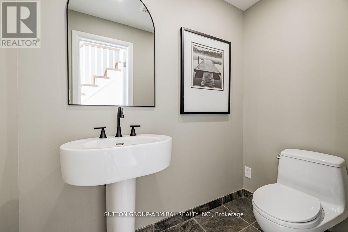 248 Sandringham Drive, Toronto, Ontario M3H 1G3 - Photo 14 - C12995220