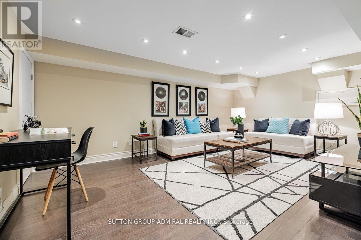 248 Sandringham Drive, Toronto, Ontario M3H 1G3 - Photo 32 - C12995220