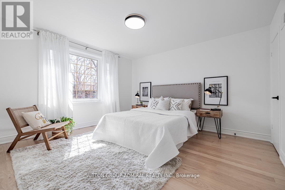 248 Sandringham Drive, Toronto, Ontario  M3H 1G3 - Photo 26 - C12995228