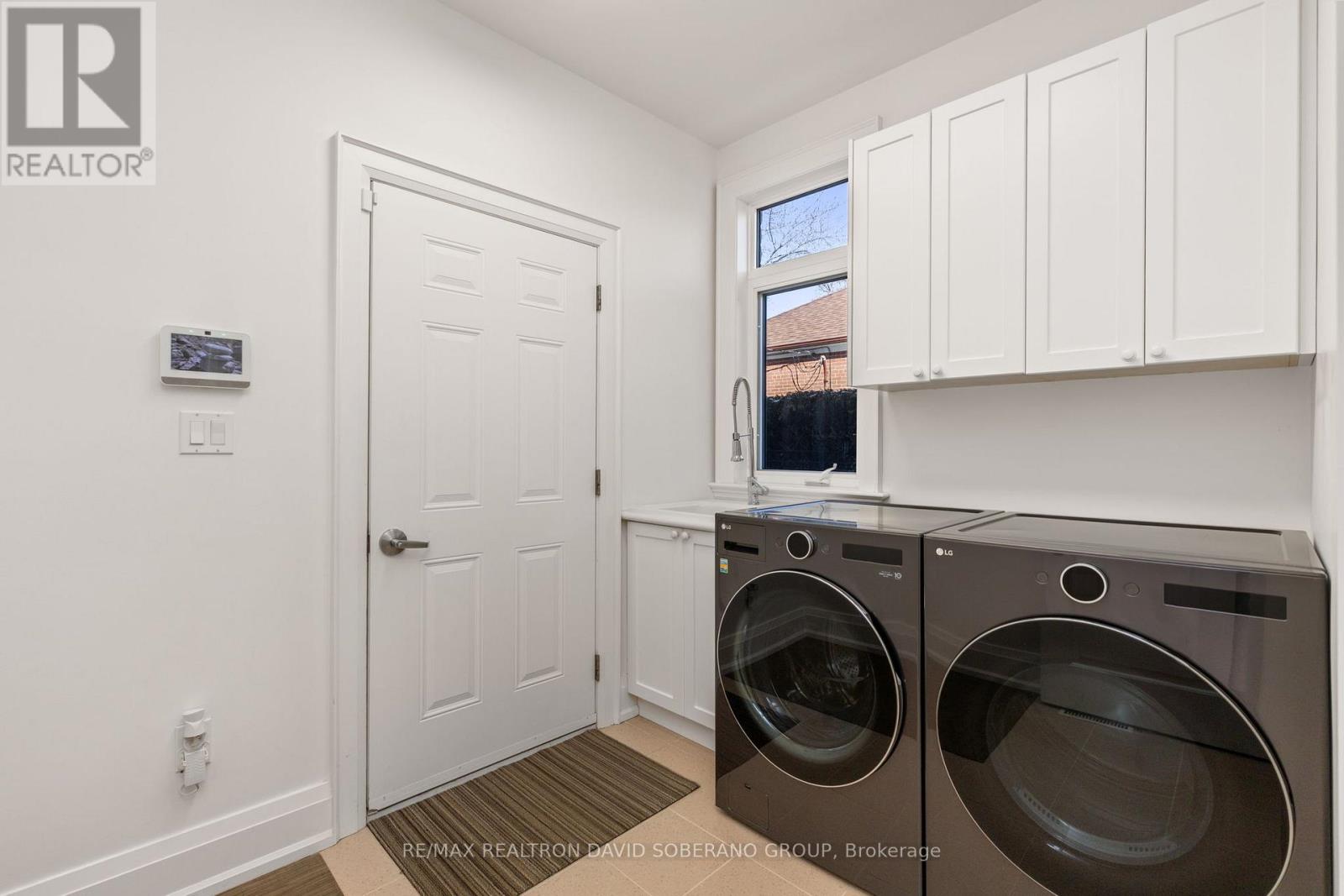 3 Dunsmore Gardens, Toronto, Ontario  M3H 3M1 - Photo 16 - C12995296