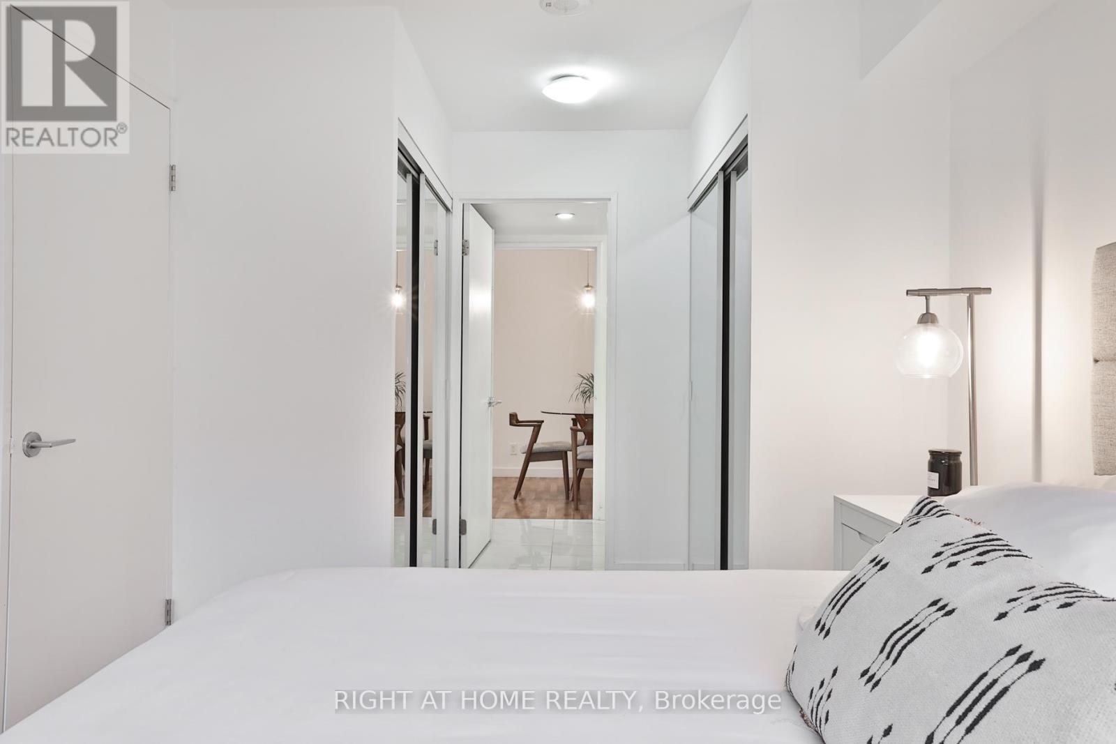 613 - 1005 King Street W, Toronto, Ontario  M6K 3M8 - Photo 11 - C12995306