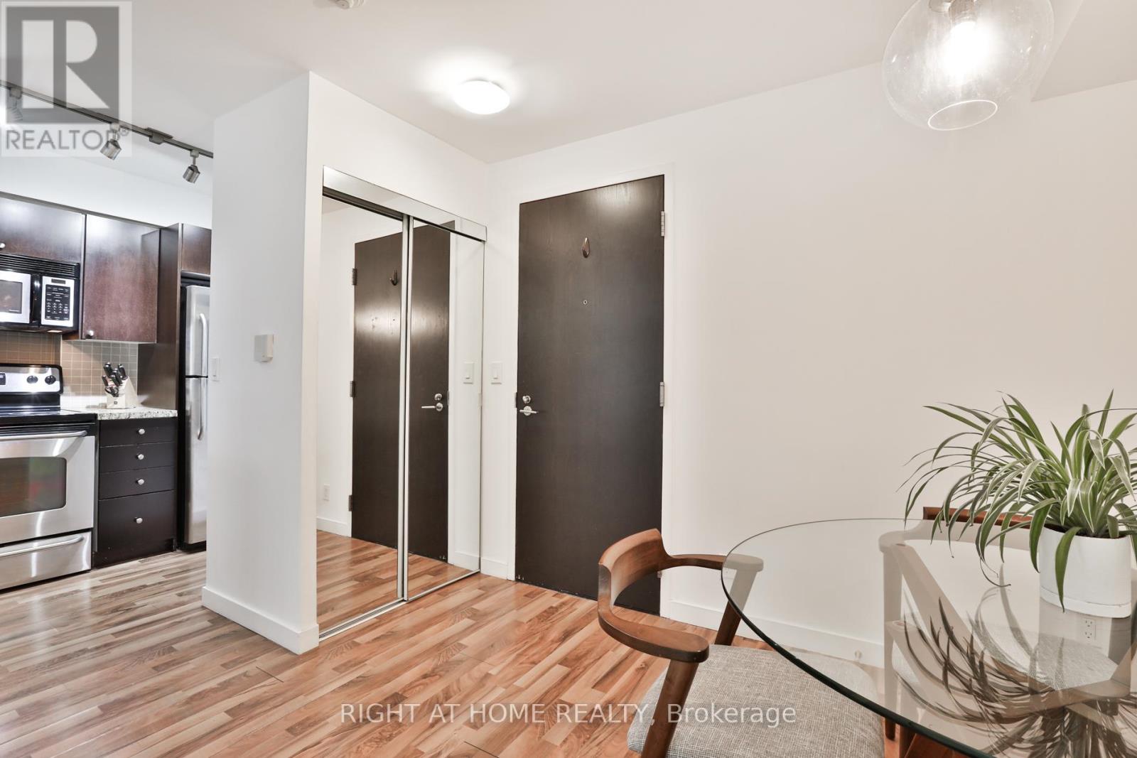 613 - 1005 King Street W, Toronto, Ontario  M6K 3M8 - Photo 16 - C12995306