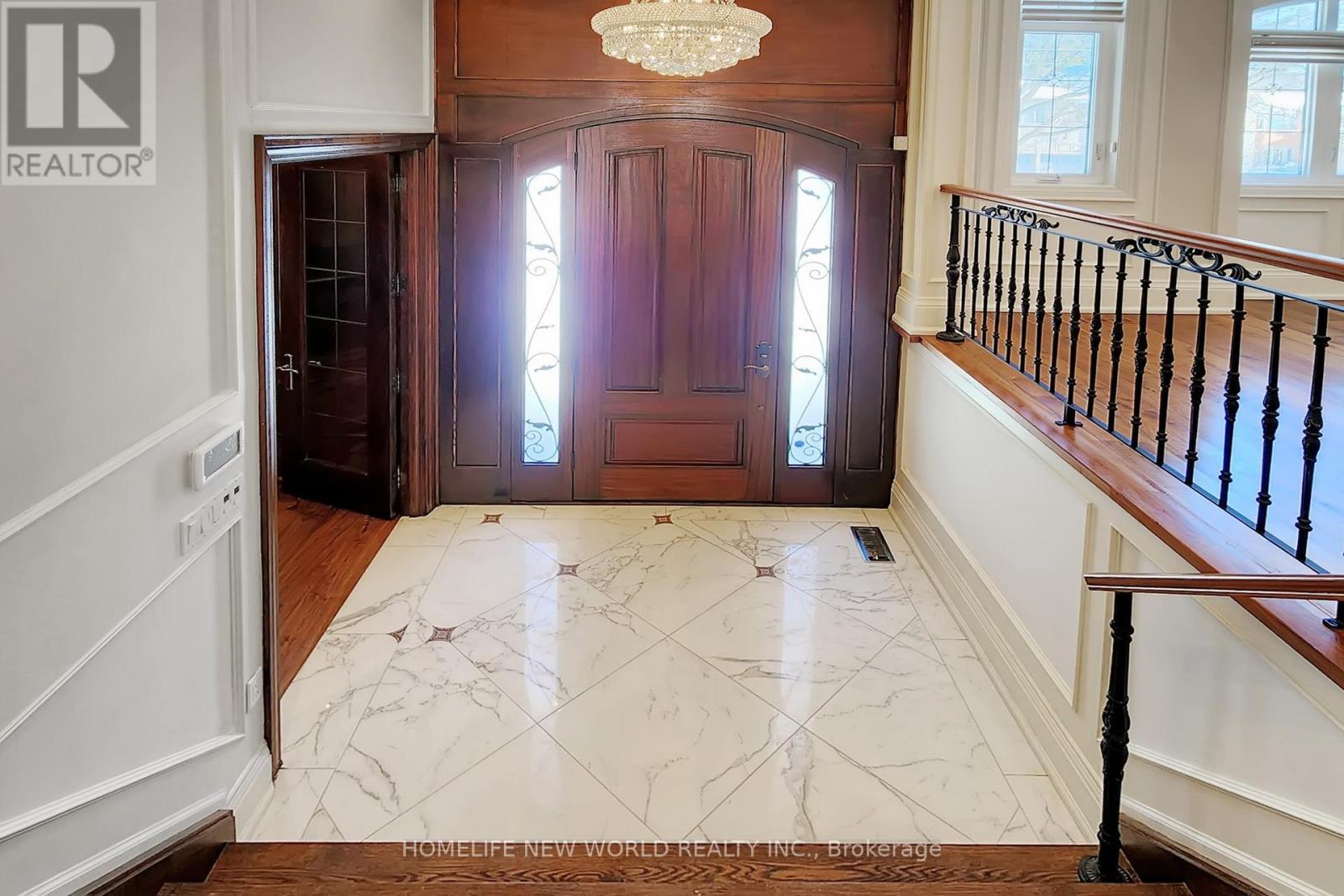 Unknown Address, ,    - Photo 2 - C12995350