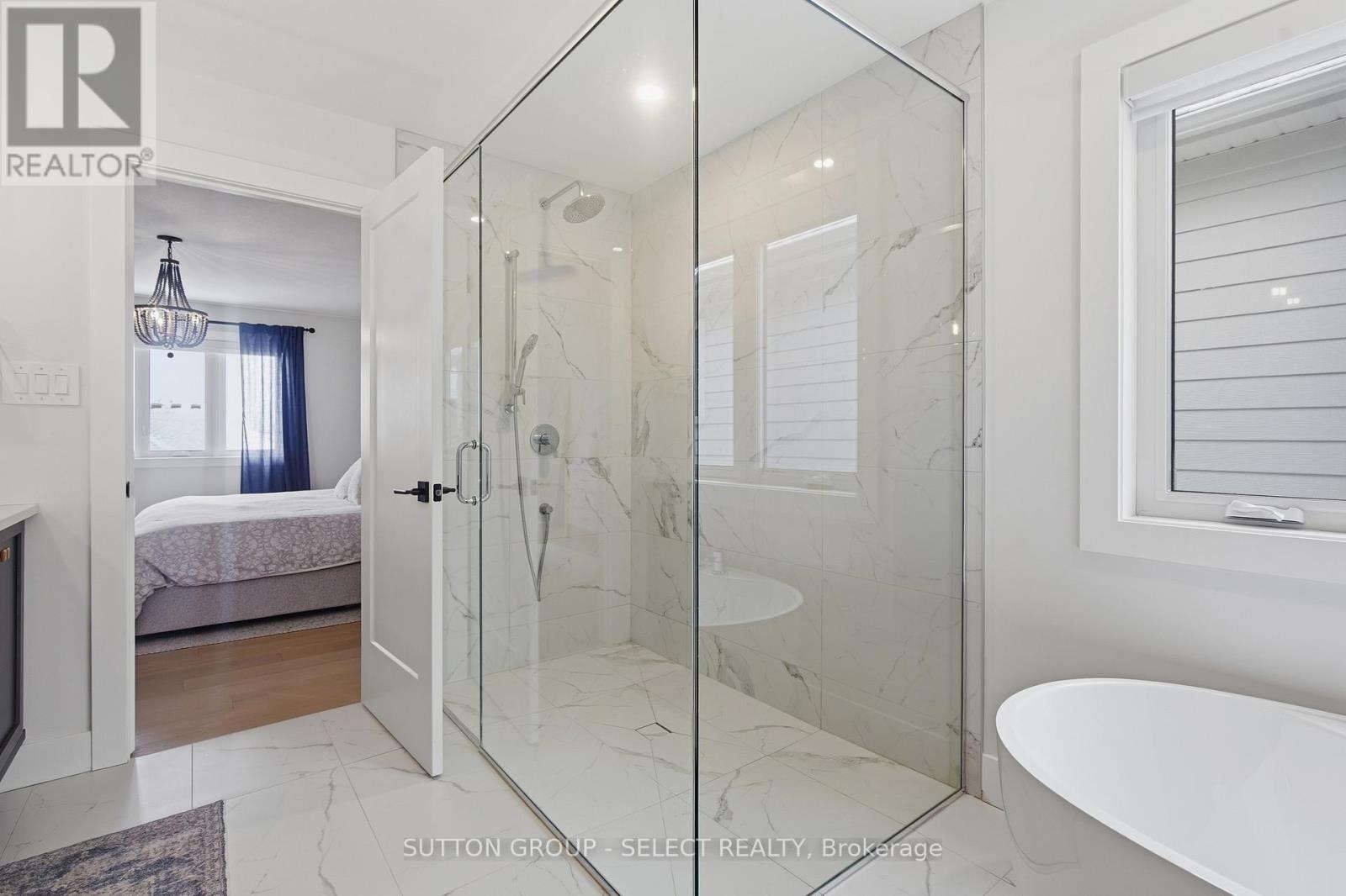 1886 Fountain Grass Drive, London South, Ontario  N6K 0K7 - Photo 26 - X12983280