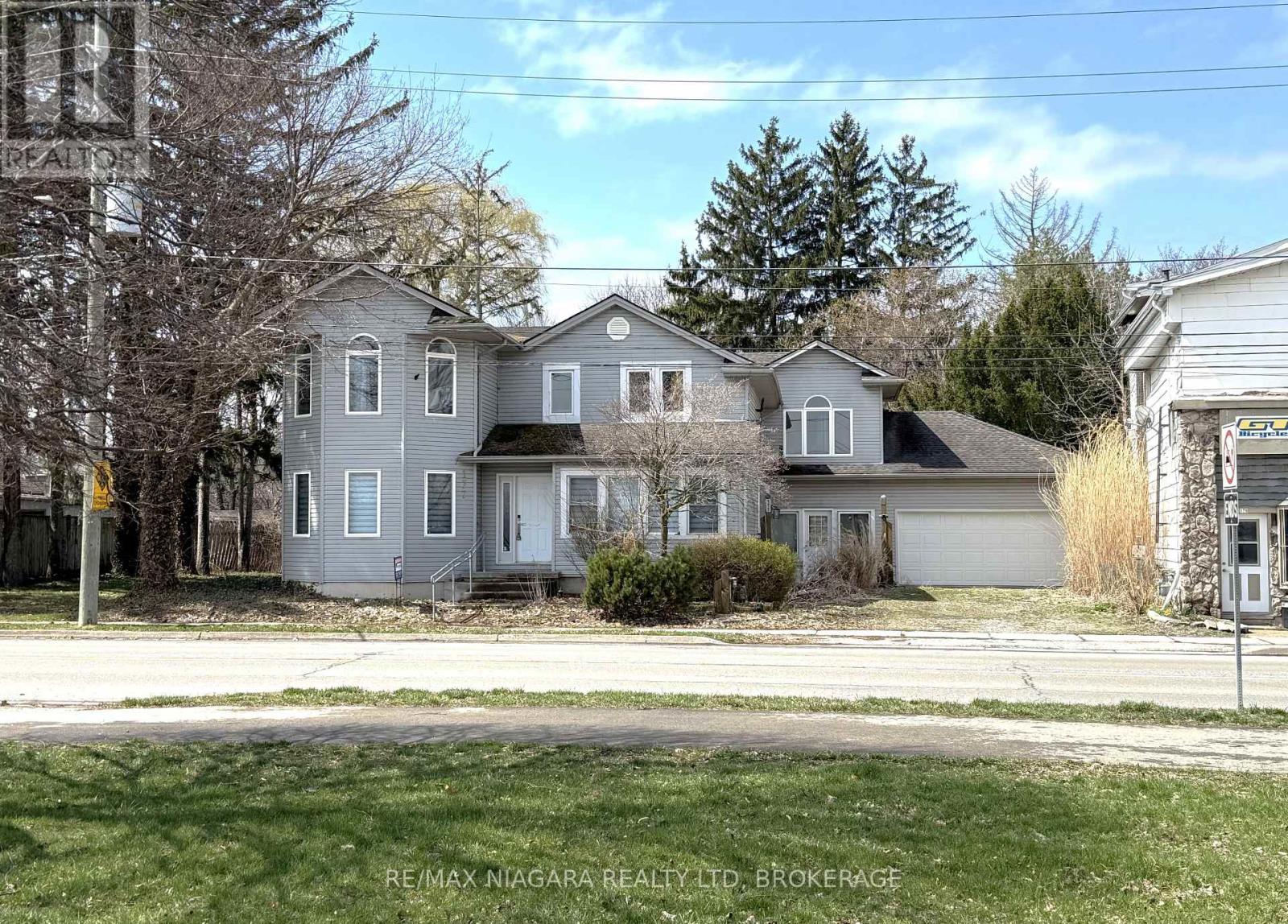 177 Niagara Boulevard