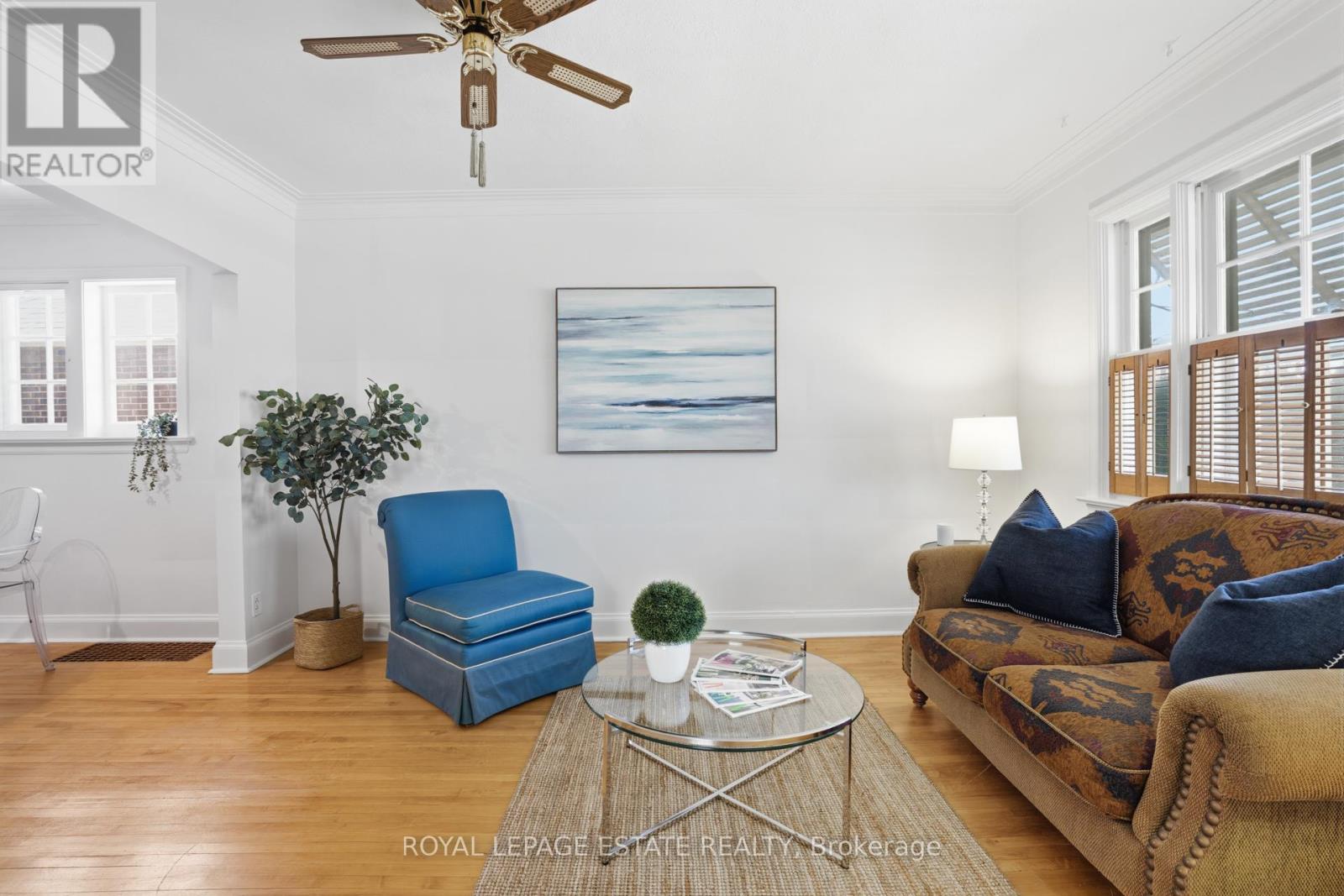 62 Binswood Avenue, Toronto, Ontario  M4C 3N7 - Photo 2 - E12995258