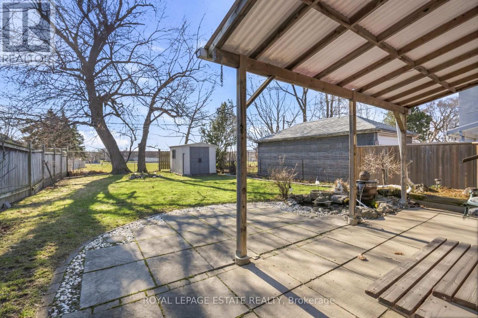 62 Binswood Avenue, Toronto, Ontario  M4C 3N7 - Photo 22 - E12995258