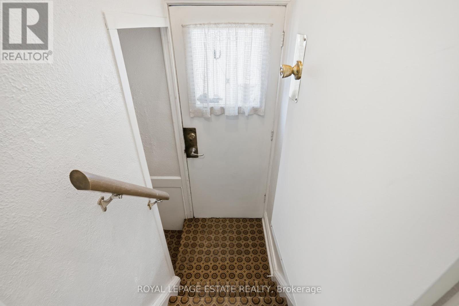 62 Binswood Avenue, Toronto, Ontario  M4C 3N7 - Photo 27 - E12995258