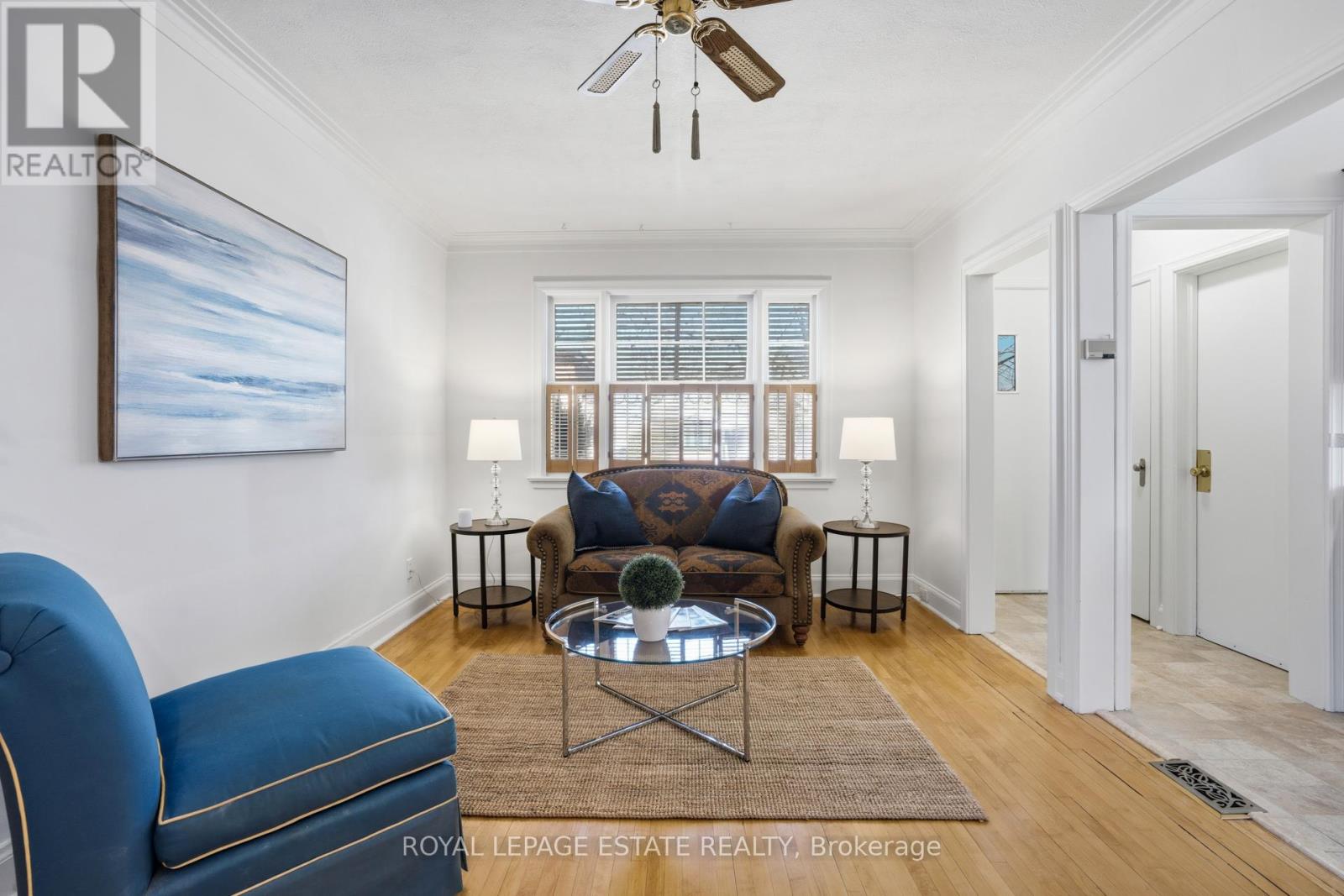 62 Binswood Avenue, Toronto, Ontario  M4C 3N7 - Photo 4 - E12995258