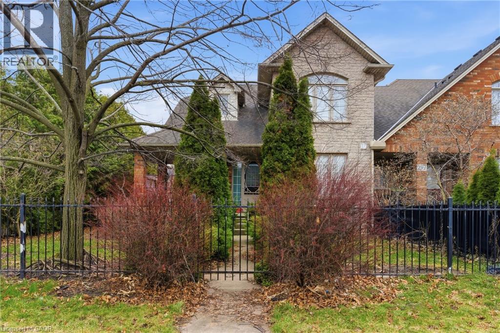 189 Livingston Avenue, Grimsby, Ontario  L3M 5M3 - Photo 1 - 40818970