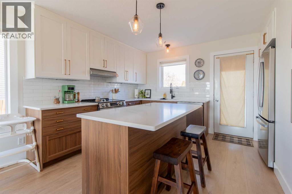 182 Heritage Court W, Lethbridge, Alberta  T1K 7Y5 - Photo 7 - A2298143