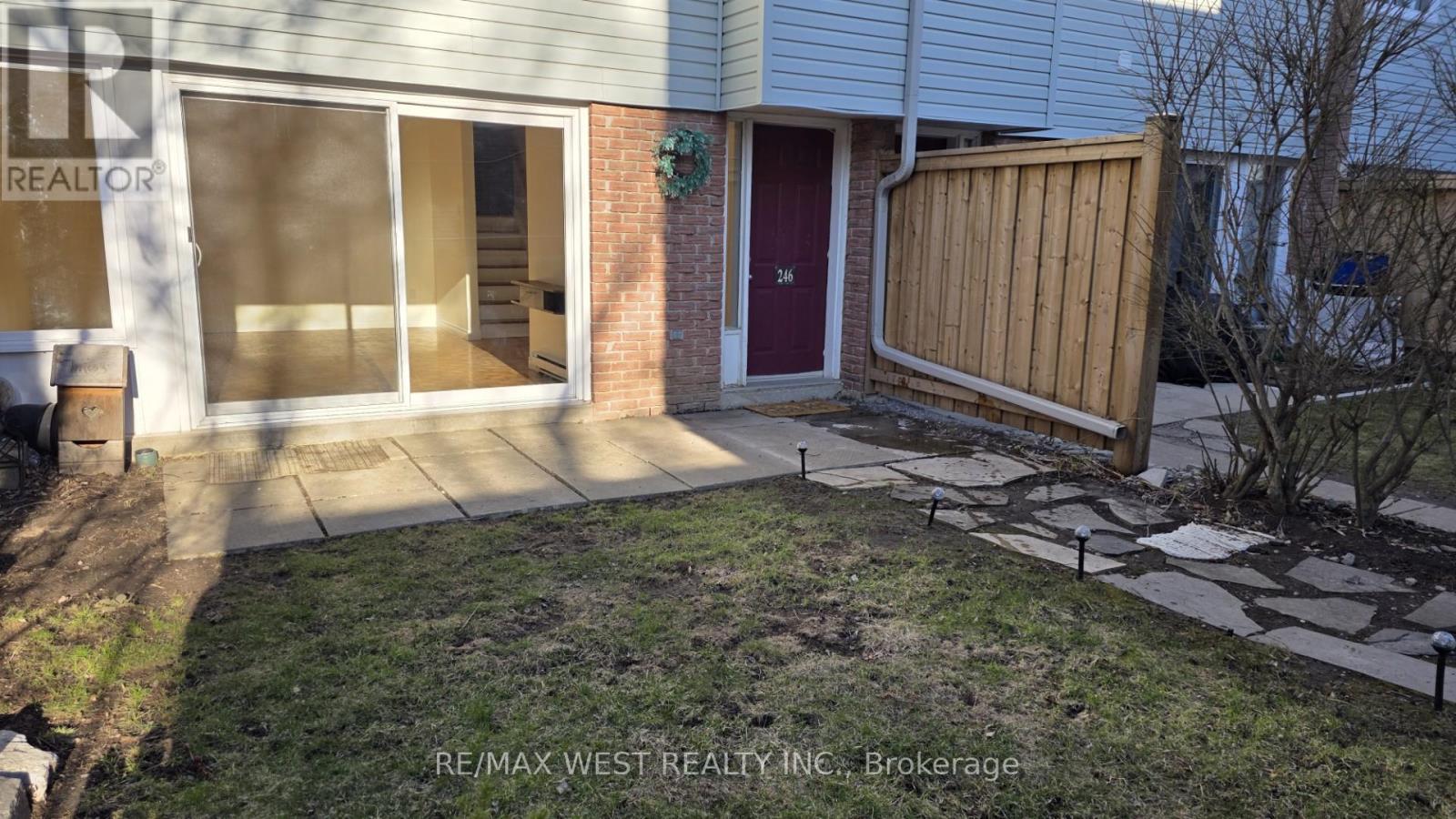 117 - 246 Milestone Crescent, Aurora, Ontario  L4G 3M2 - Photo 19 - N12995268