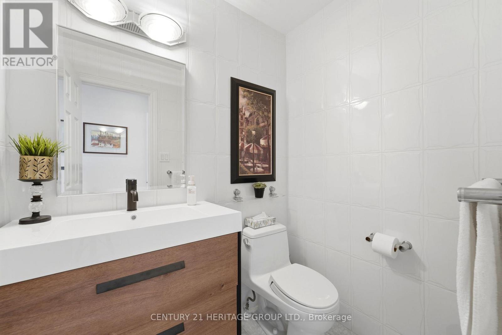 12 Lavinio Court, Vaughan, Ontario  L6A 1V8 - Photo 14 - N12995302