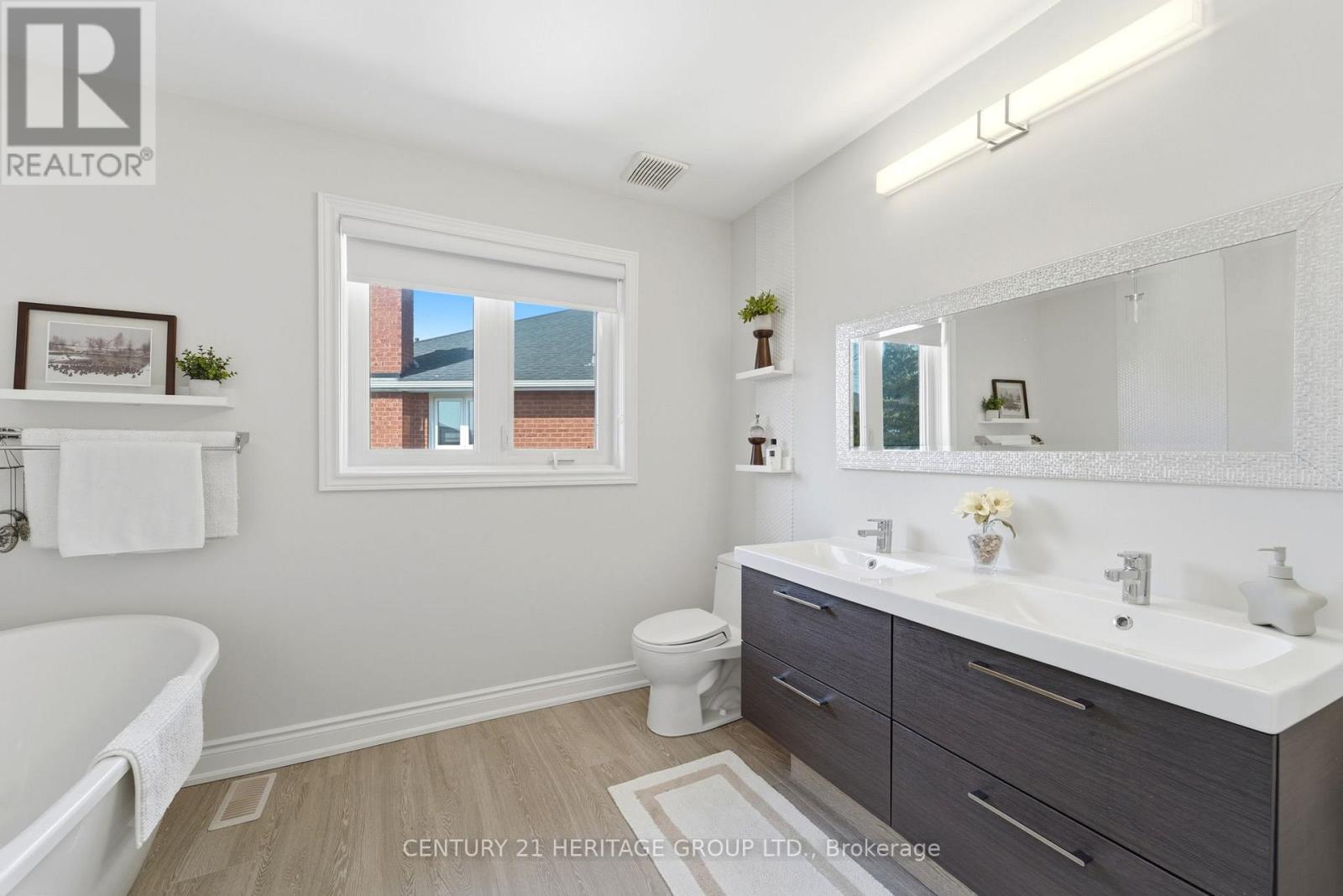 12 Lavinio Court, Vaughan, Ontario  L6A 1V8 - Photo 28 - N12995302