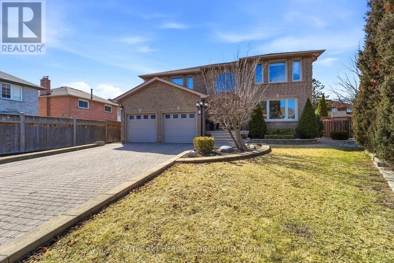 12 Lavinio Court, Vaughan, Ontario  L6A 1V8 - Photo 3 - N12995302