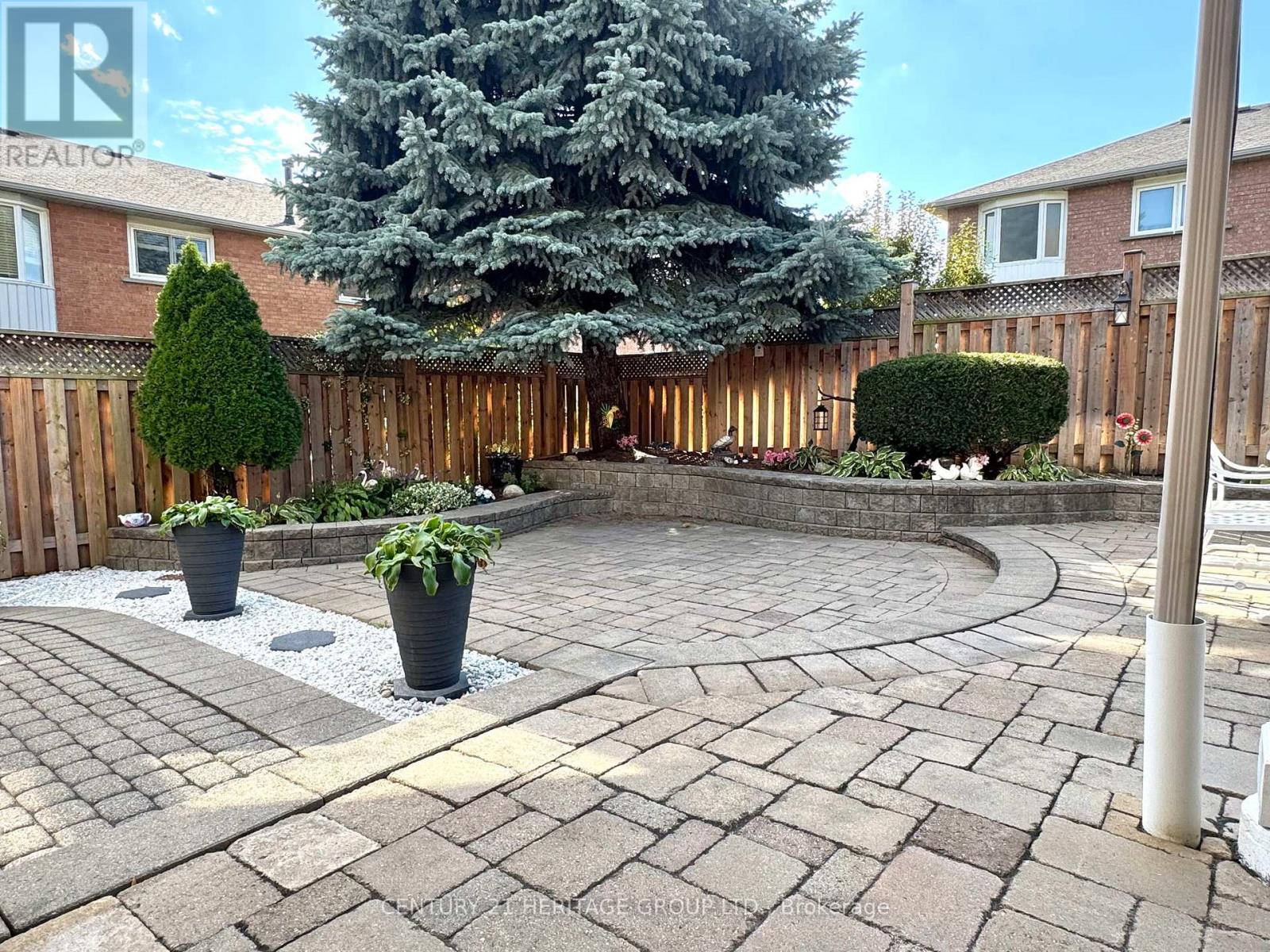 12 Lavinio Court, Vaughan, Ontario  L6A 1V8 - Photo 42 - N12995302