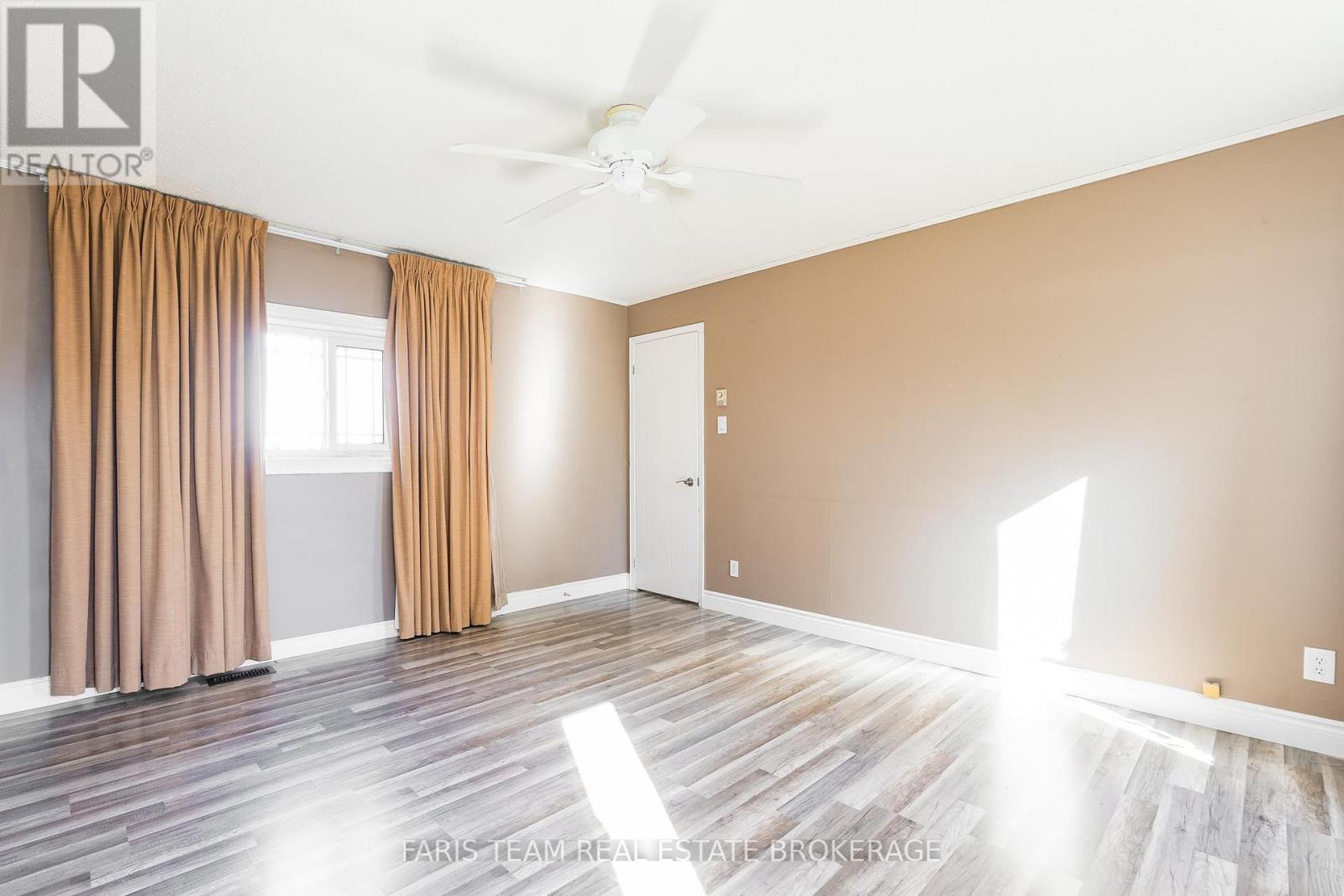 13 Sunrise Circle, Bradford West Gwillimbury, Ontario  L3Z 2A5 - Photo 18 - N12995376