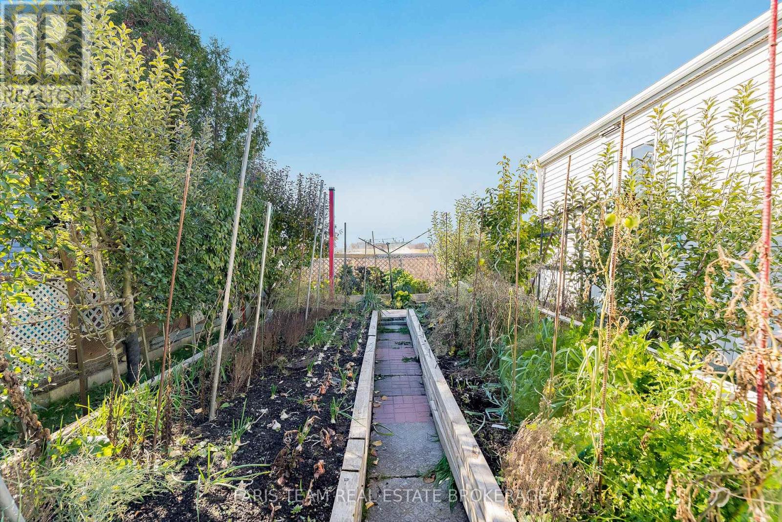 13 Sunrise Circle, Bradford West Gwillimbury, Ontario  L3Z 2A5 - Photo 26 - N12995376