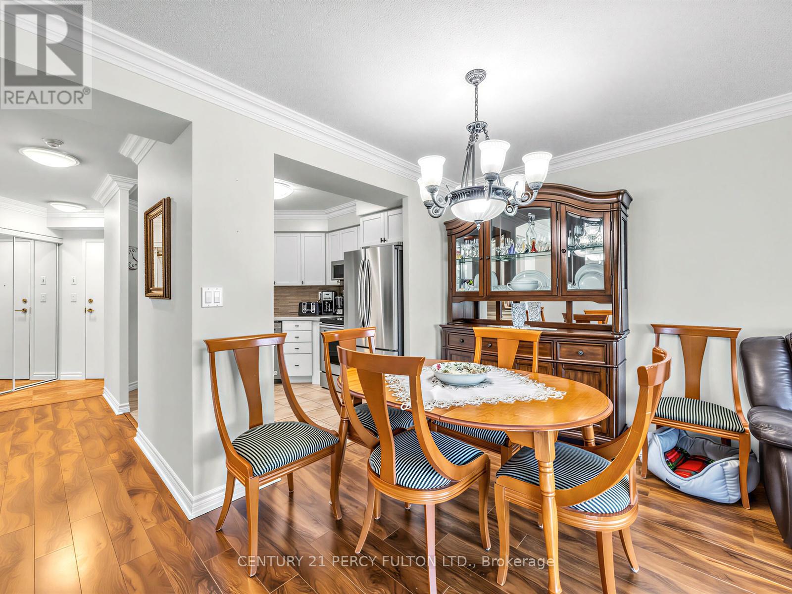 201 - 745 New Westminster Drive, Vaughan, Ontario  L4J 8J9 - Photo 6 - N12995392