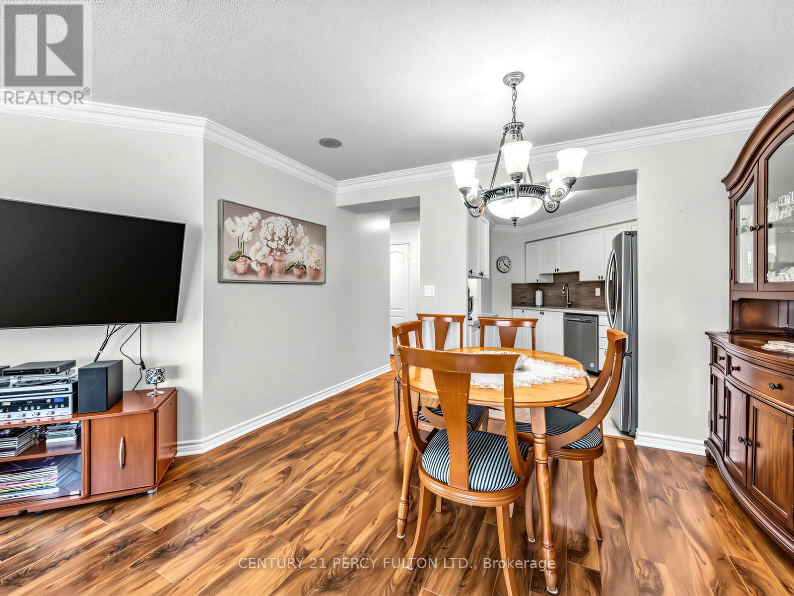 201 - 745 New Westminster Drive, Vaughan, Ontario  L4J 8J9 - Photo 7 - N12995392