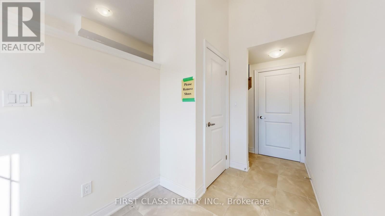 3450 Denison Street, Markham, Ontario  L3S 0E9 - Photo 7 - N12995404