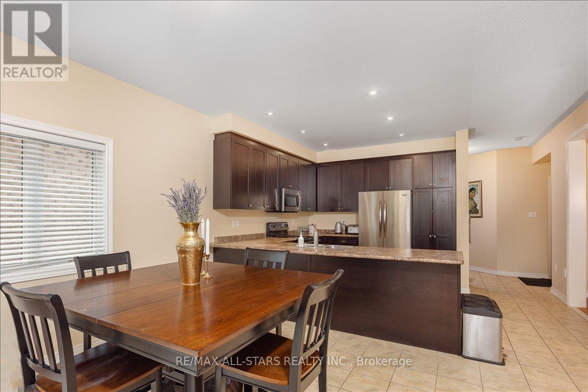 27 Scotia Road, Georgina, Ontario  L0E 1R0 - Photo 14 - N12995424