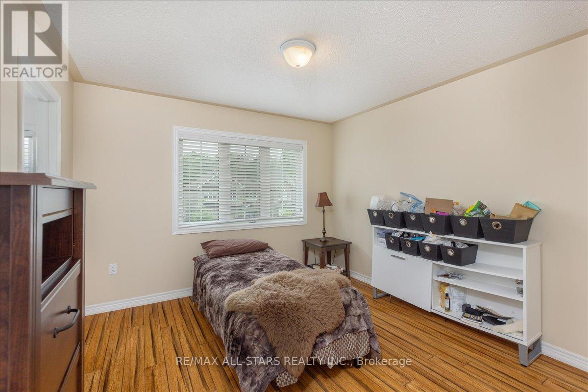 27 Scotia Road, Georgina, Ontario  L0E 1R0 - Photo 21 - N12995424