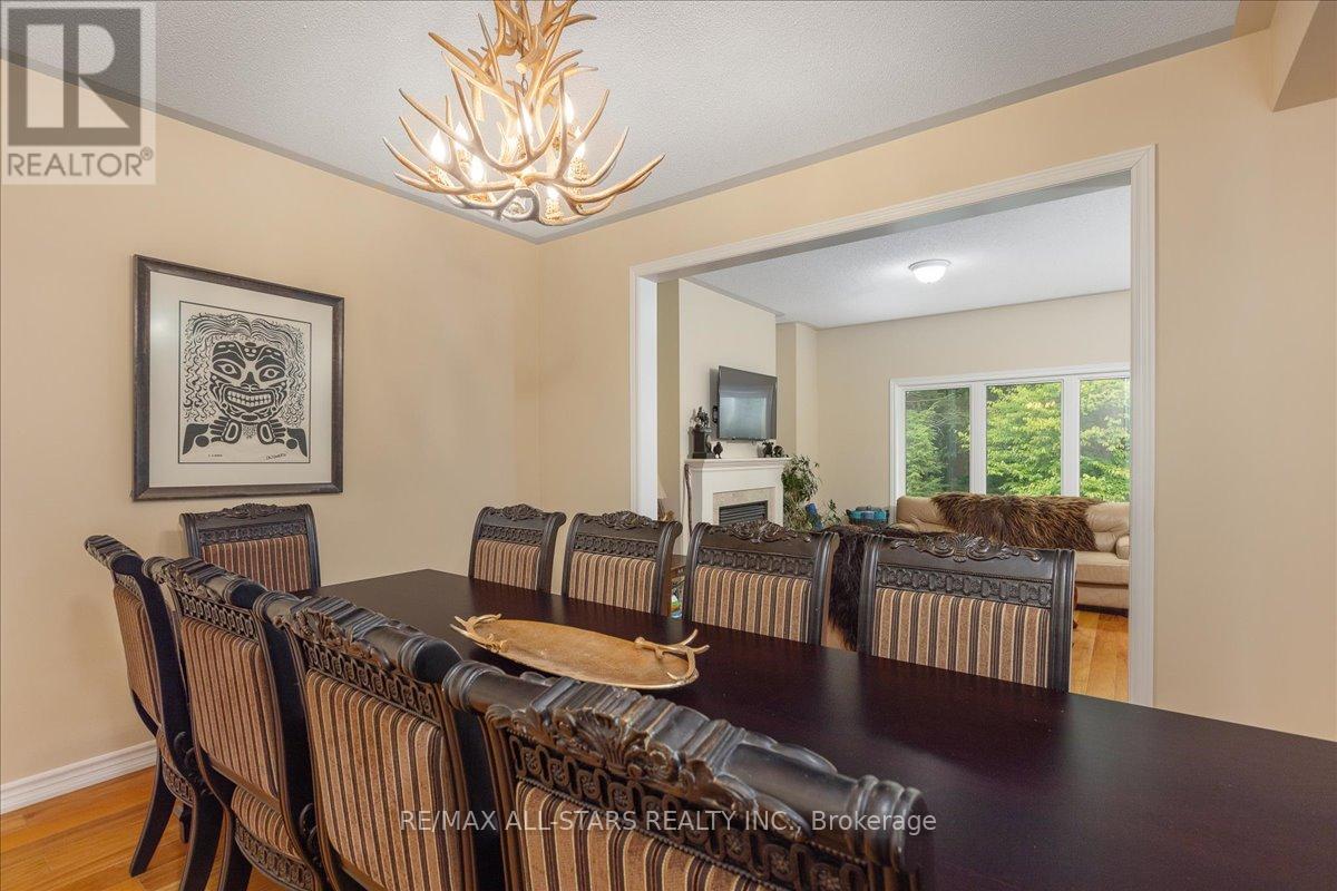 27 Scotia Road, Georgina, Ontario  L0E 1R0 - Photo 9 - N12995424