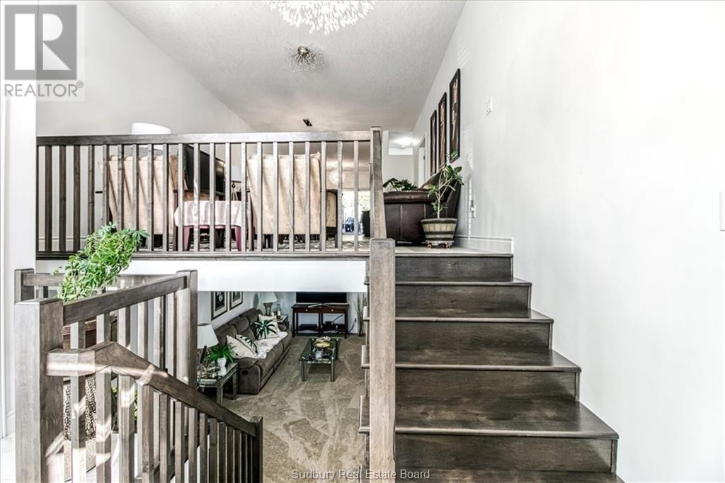 178 Eclipse Court, Sudbury, Ontario  P3B 0E6 - Photo 6 - 2127136