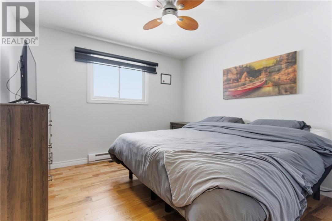 3135 Louis Street, Val Caron, Ontario  P3N 1B9 - Photo 11 - 2127118