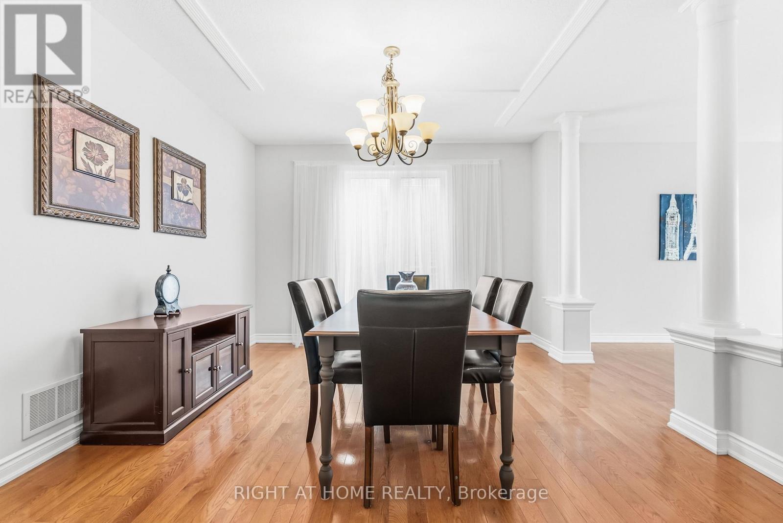 79 Jewel House Lane, Barrie (Innis-Shore), Ontario  L4N 5X1 - Photo 11 - S12995330