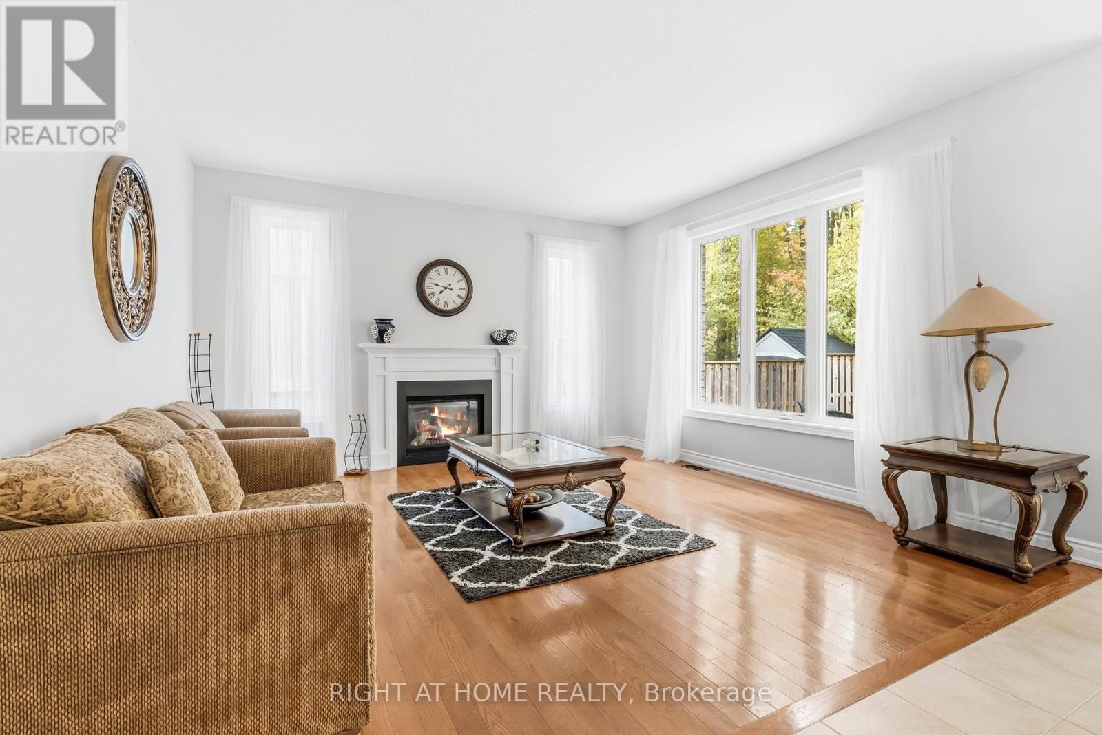 79 Jewel House Lane, Barrie (Innis-Shore), Ontario  L4N 5X1 - Photo 16 - S12995330