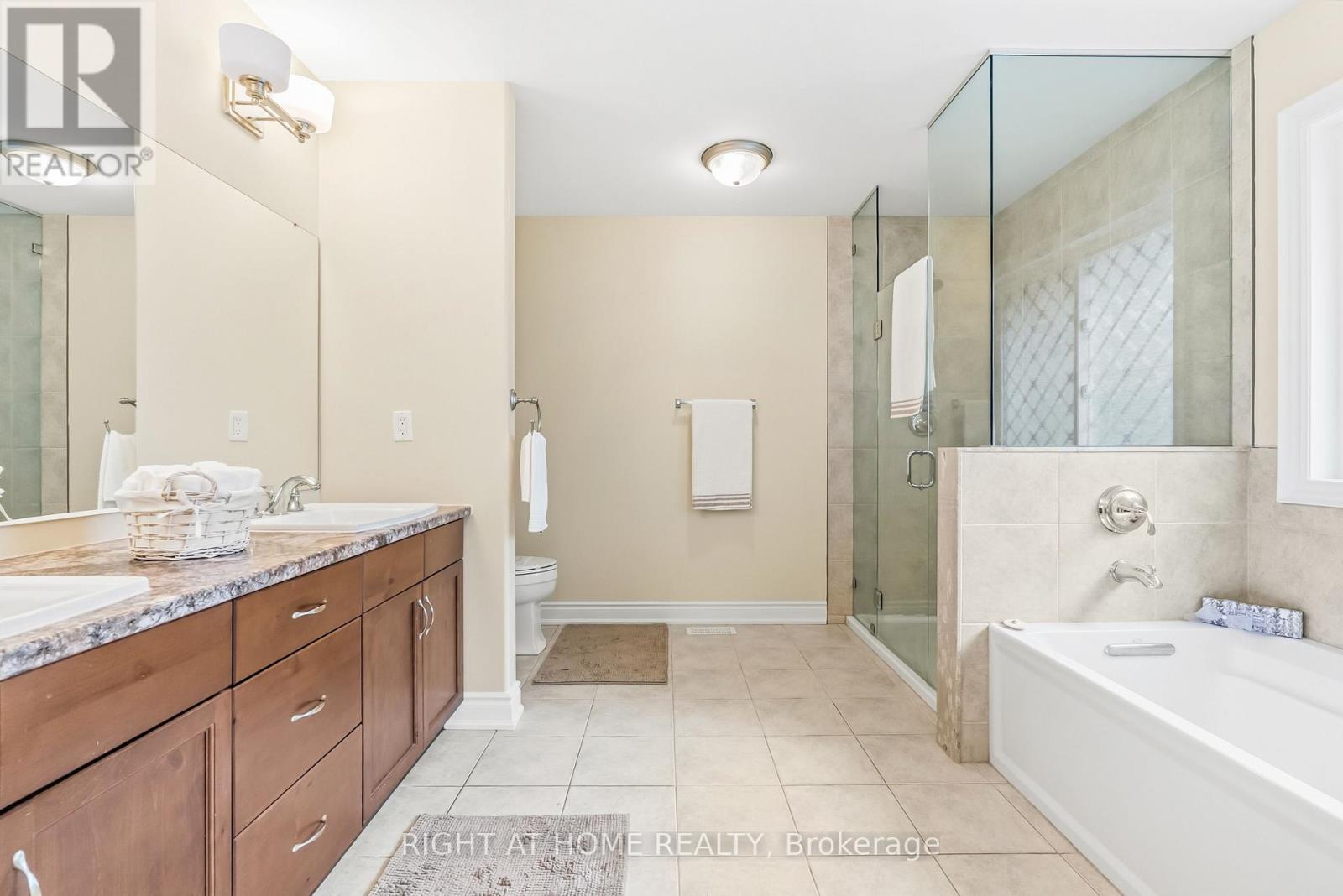 79 Jewel House Lane, Barrie (Innis-Shore), Ontario  L4N 5X1 - Photo 27 - S12995330