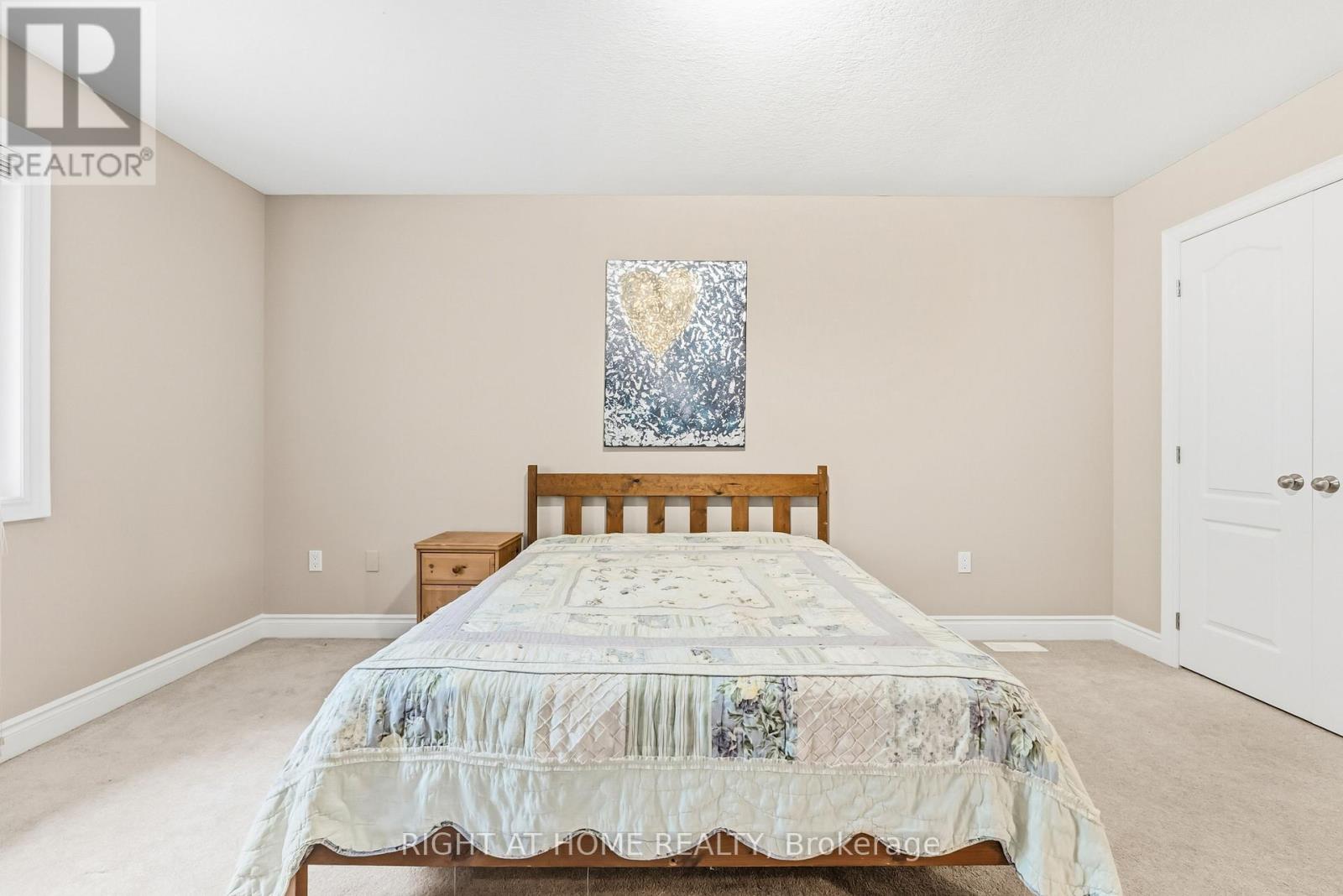 79 Jewel House Lane, Barrie (Innis-Shore), Ontario  L4N 5X1 - Photo 32 - S12995330