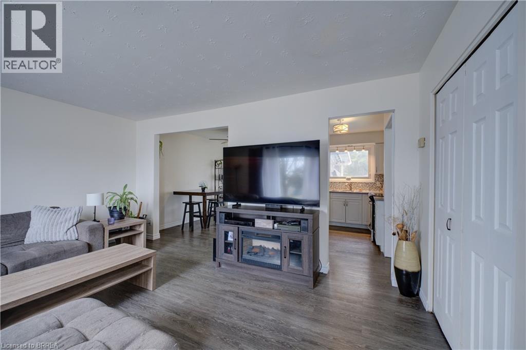 32b Morley Avenue, Brantford, Ontario  N3S 7A9 - Photo 5 - 40804889