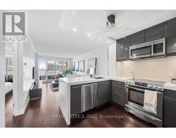 1503 - 909 BAY STREET, Toronto, Ontario