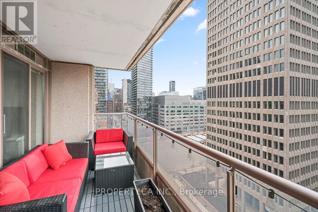 1503 - 909 Bay Street, Toronto, Ontario  M5S 3G2 - Photo 34 - C12994914