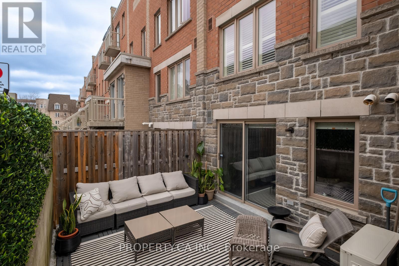 133 - 25 Turntable Crescent, Toronto, Ontario  M6H 4K8 - Photo 23 - W12995230