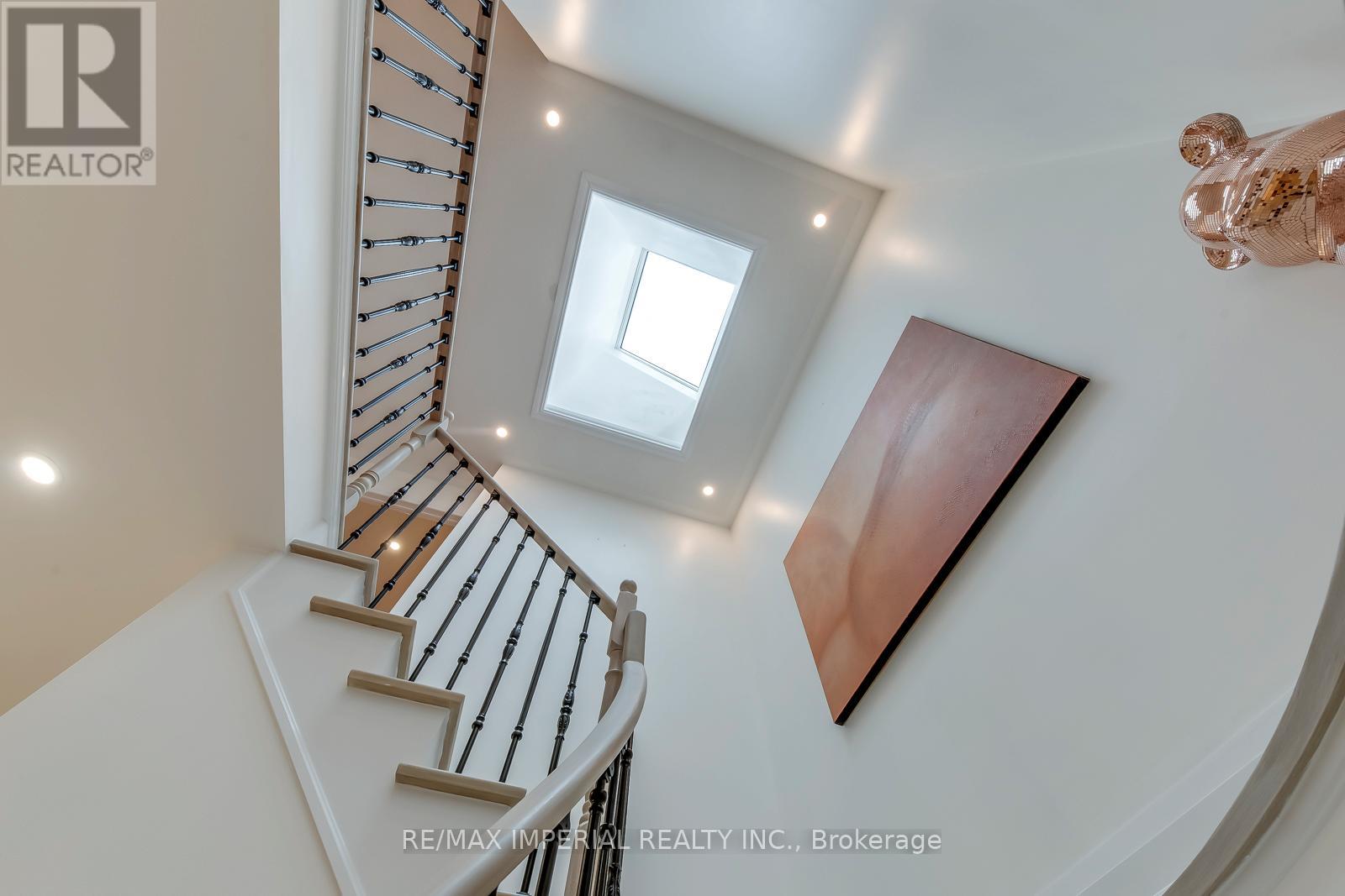 4769 Allegheny Road, Mississauga (Hurontario), Ontario  L5R 0A8 - Photo 22 - W12995238