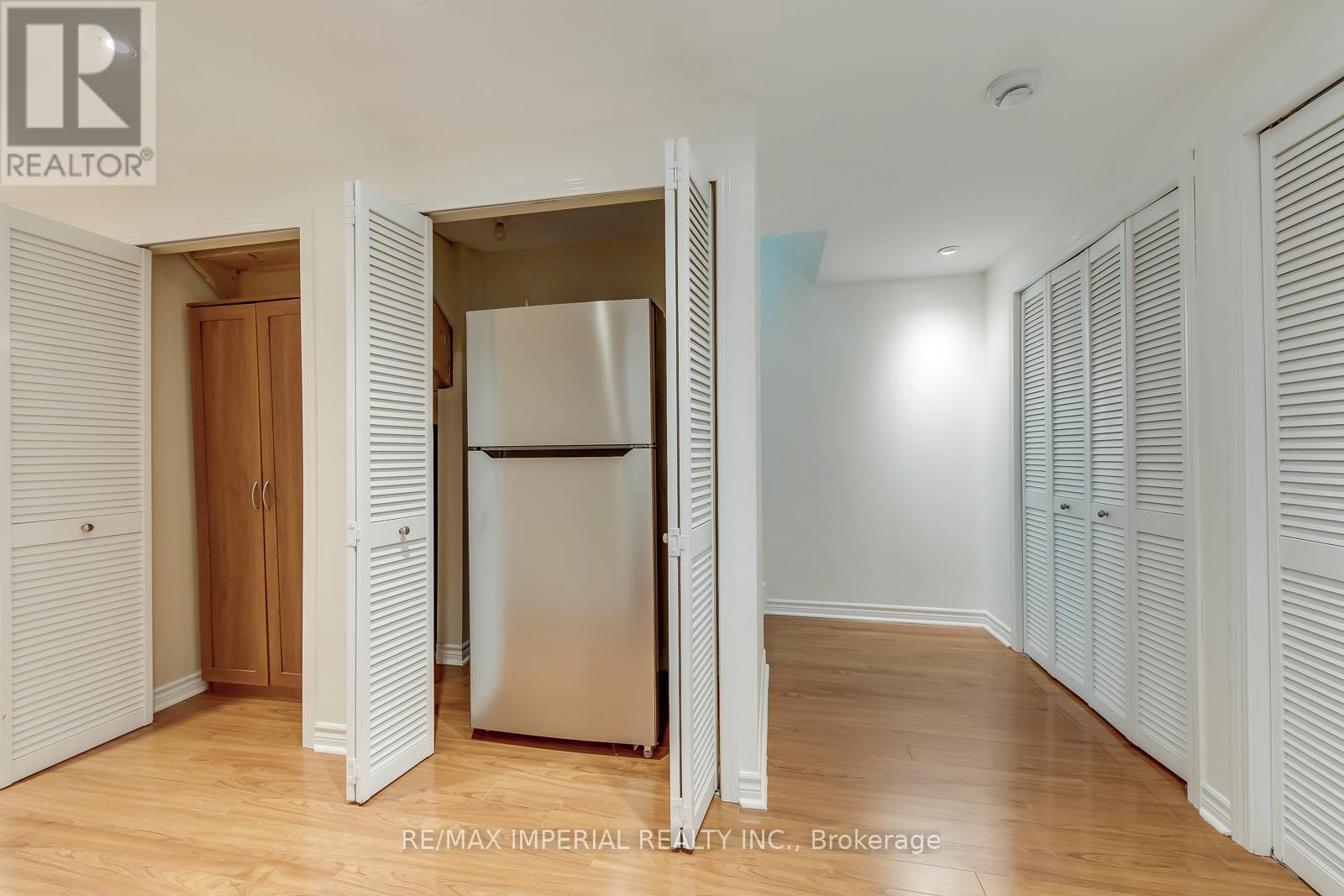 4769 Allegheny Road, Mississauga (Hurontario), Ontario  L5R 0A8 - Photo 42 - W12995238