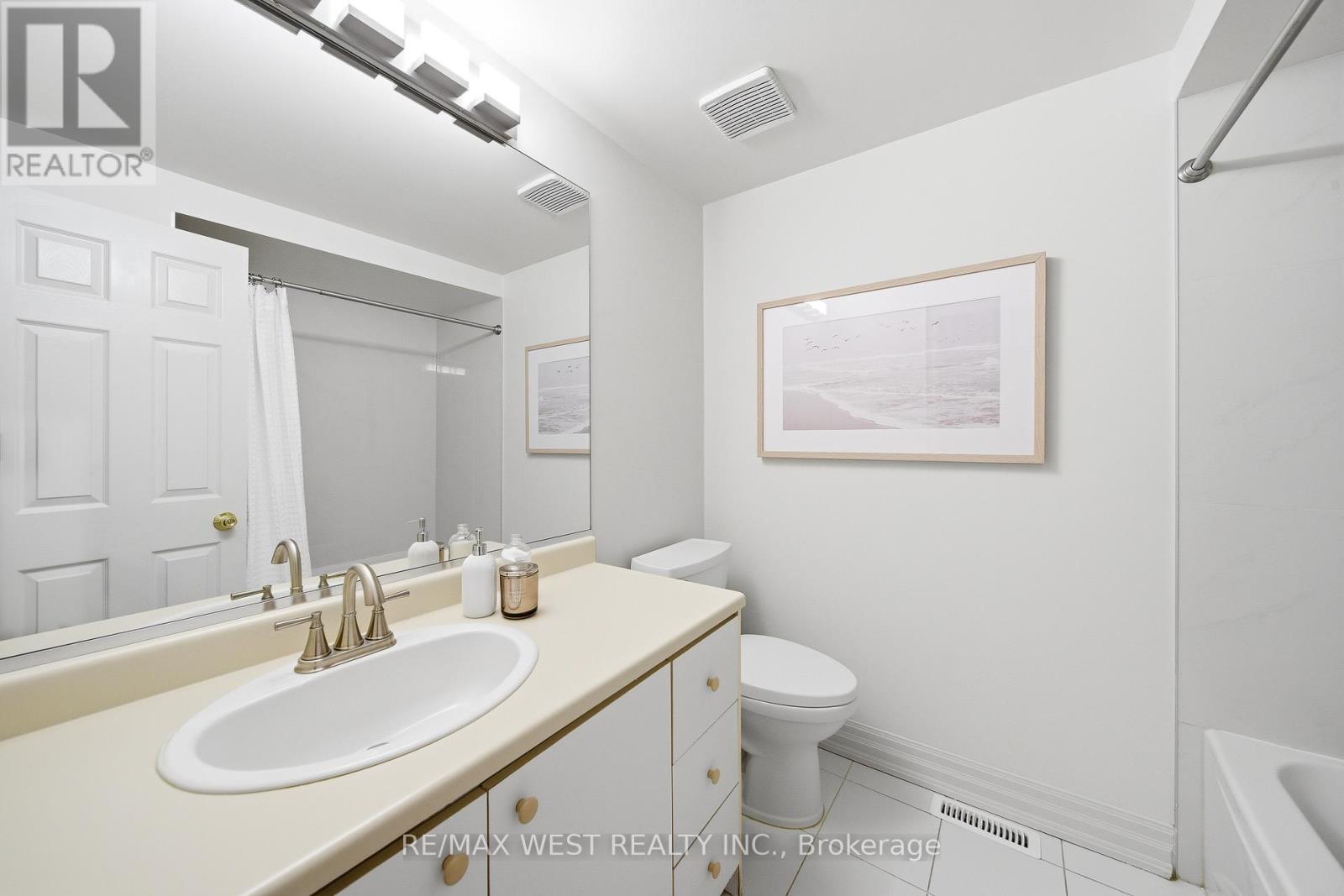 79 Laws Street, Toronto (Junction Area), Ontario  M6P 2Y8 - Photo 13 - W12995280