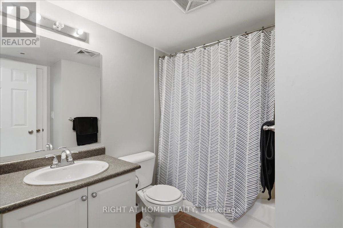 1009 - 3043 Finch Avenue W, Toronto, Ontario  M9M 0A4 - Photo 22 - W12995288