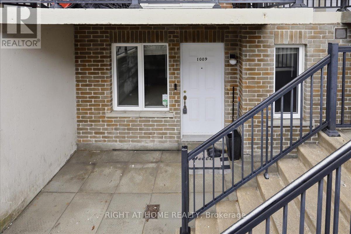 1009 - 3043 Finch Avenue W, Toronto, Ontario  M9M 0A4 - Photo 6 - W12995288