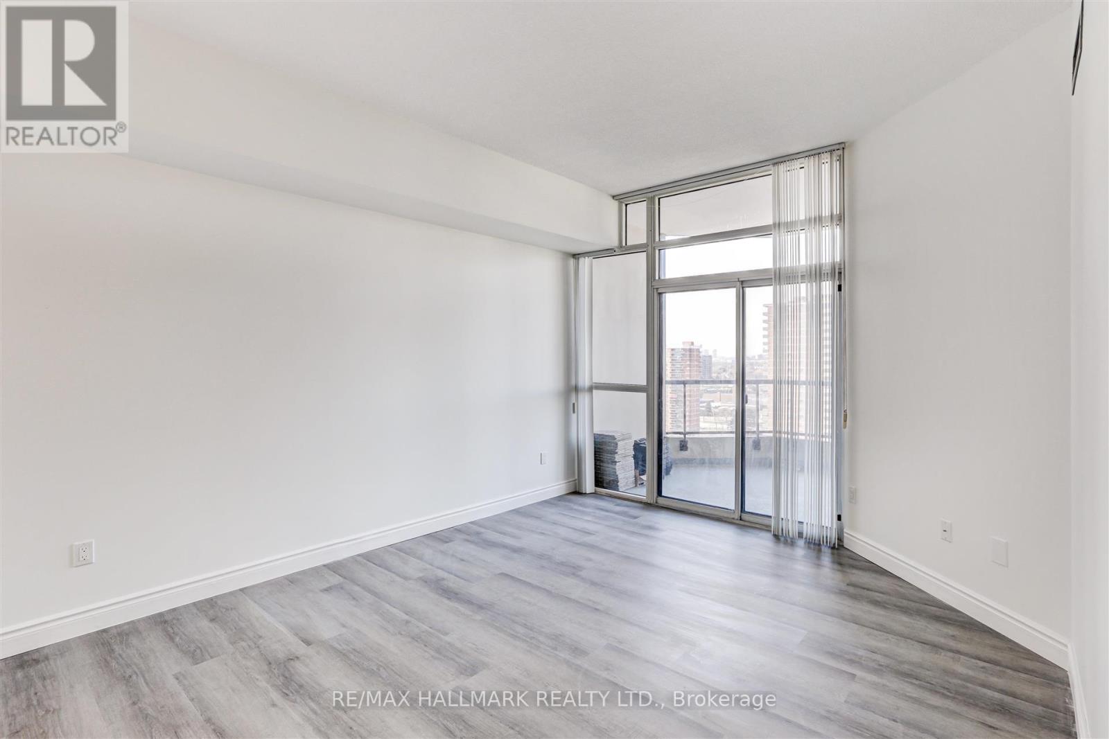 1916 Penthouse - 5 Rowntree Road, Toronto, Ontario  M9V 5G9 - Photo 15 - W12995290