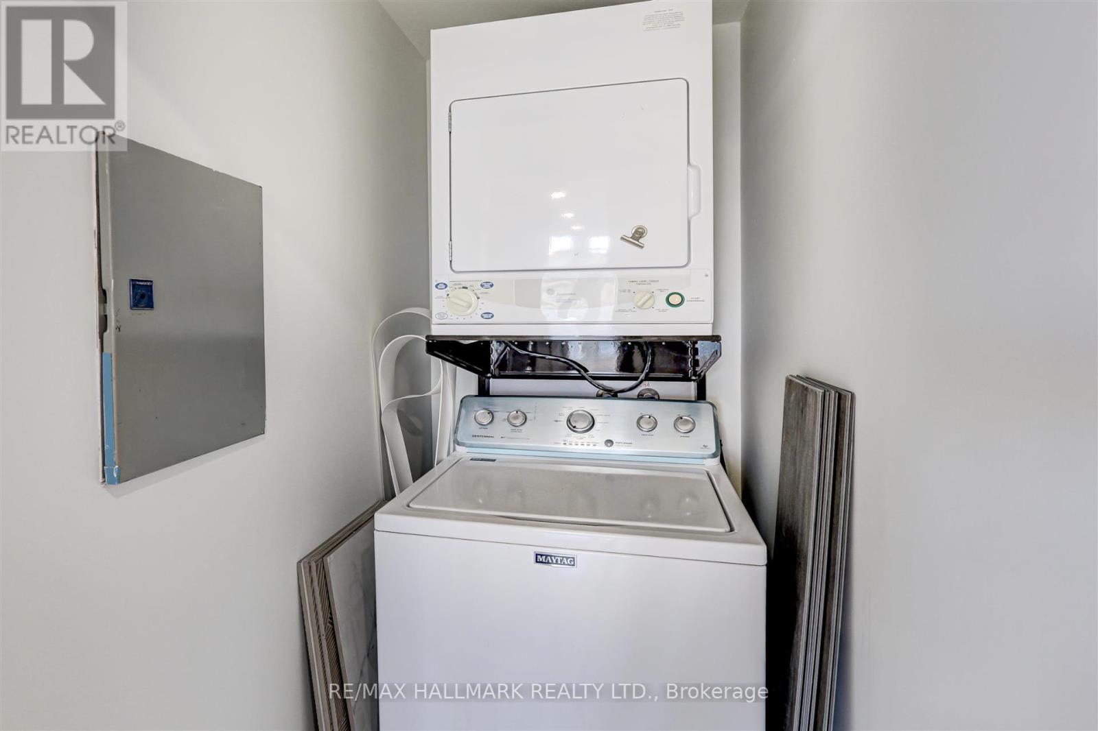 1916 Penthouse - 5 Rowntree Road, Toronto, Ontario  M9V 5G9 - Photo 25 - W12995290