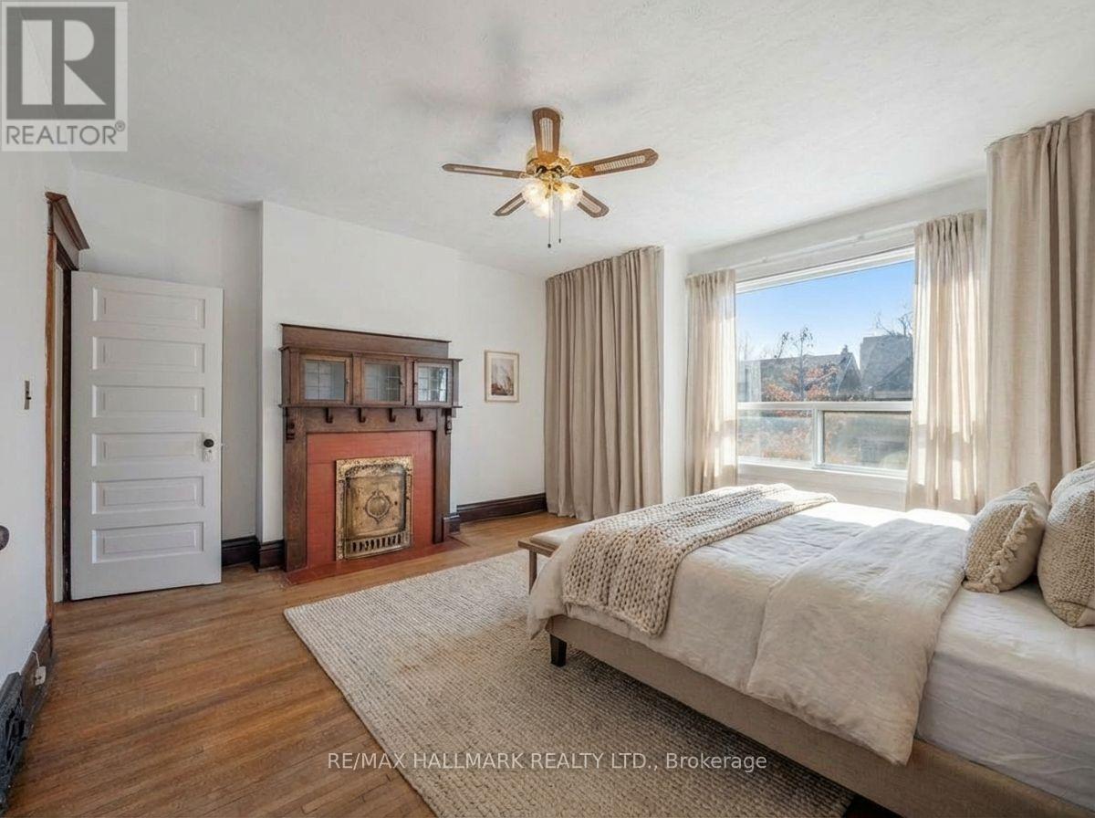 22 Kenneth Avenue, Toronto (High Park North), Ontario  M6P 1H9 - Photo 15 - W12995316