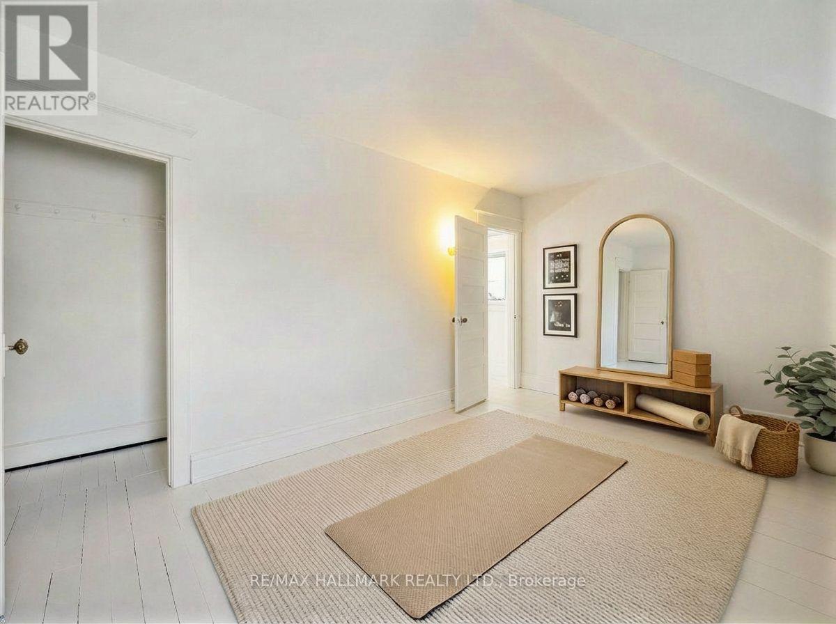 22 Kenneth Avenue, Toronto (High Park North), Ontario  M6P 1H9 - Photo 25 - W12995316